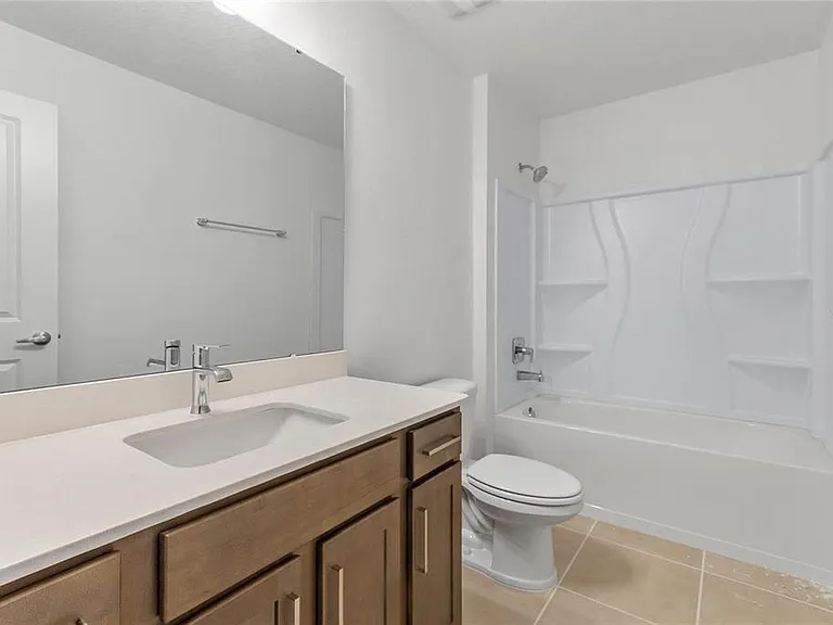 1345 Captiva Cv — Photo 25