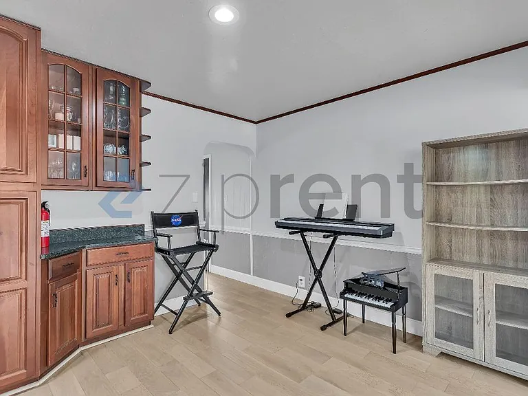 626 Foothill Dr — Photo 8