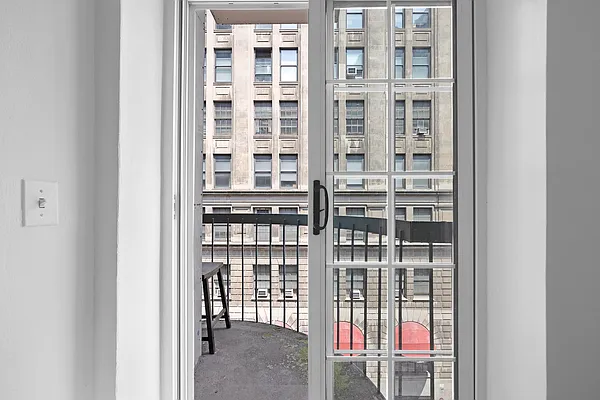 Rented by Kole Group | media 2