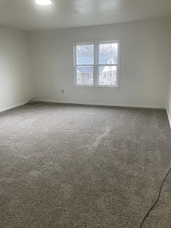 205 Conger Ave — Photo 2