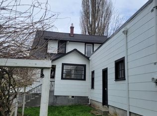 1115 Hoag Rd, Mount Vernon, WA 98273