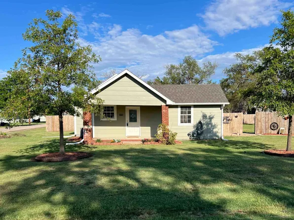 119 W Wilson Ave, Viola, KS 67149