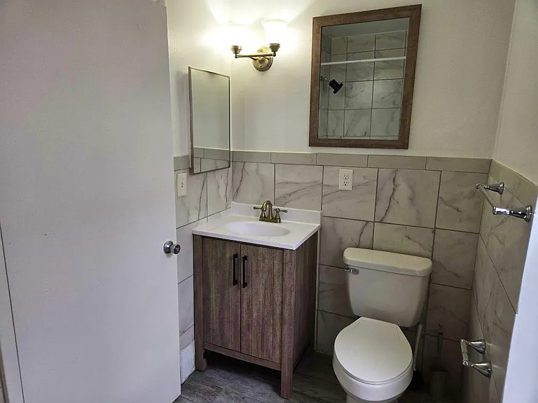 755 Emmons Ave — Photo 12