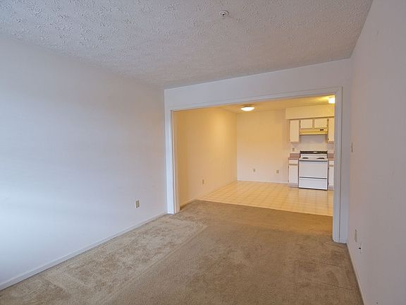 4th image of 810 University City Blvd #Pwc-18