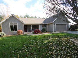 117 Centralia Pl NE, Poplar Grove, IL 61065