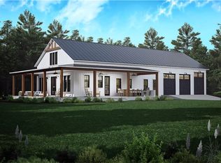 104 Barndo Dr, Chicora, PA 16025