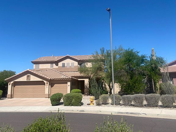 3rd image of 17406 W Arroyo Way