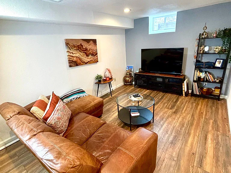 2151 Olive St — Photo 10
