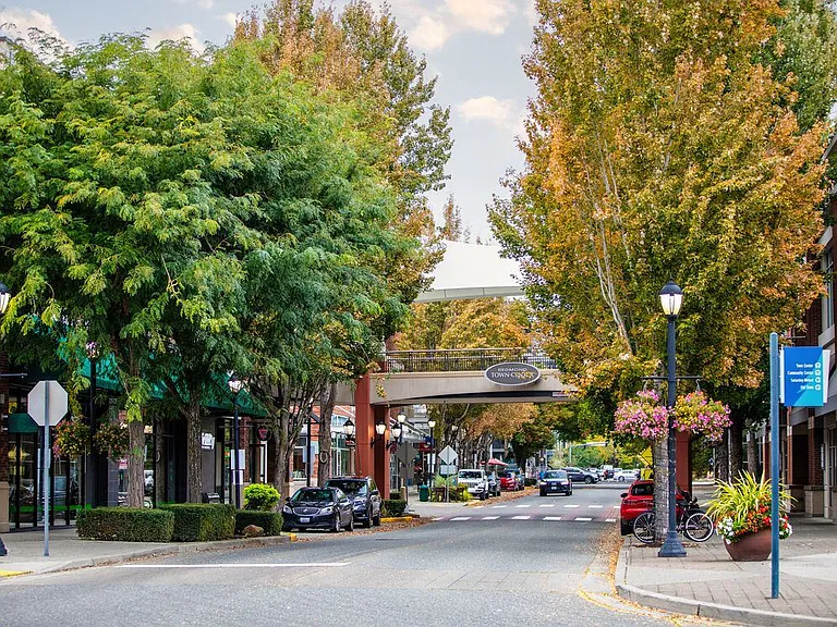 Minutes from Redmond Town Center