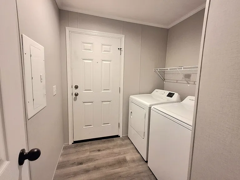 Hickory Hills Village — Photo 33