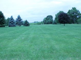 5989 Sibley Rd, Chelsea, MI 48118