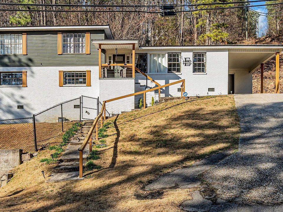 1st image of 902 Highland Way