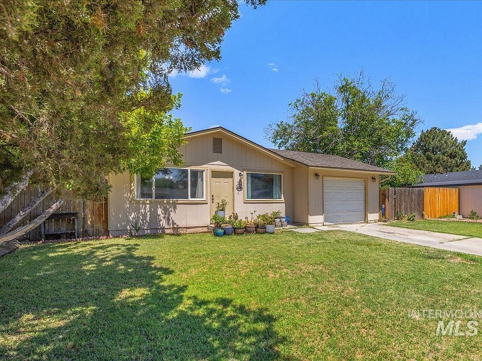 1st image of 1619 Helena Dr