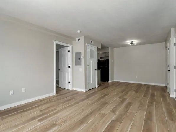 2213 E Macs Ct Unit 13, Springfield, MO 65804