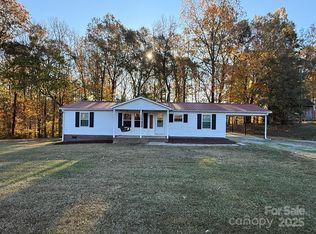 1242 Doc Wyatt Rd, Wadesboro, NC 28170