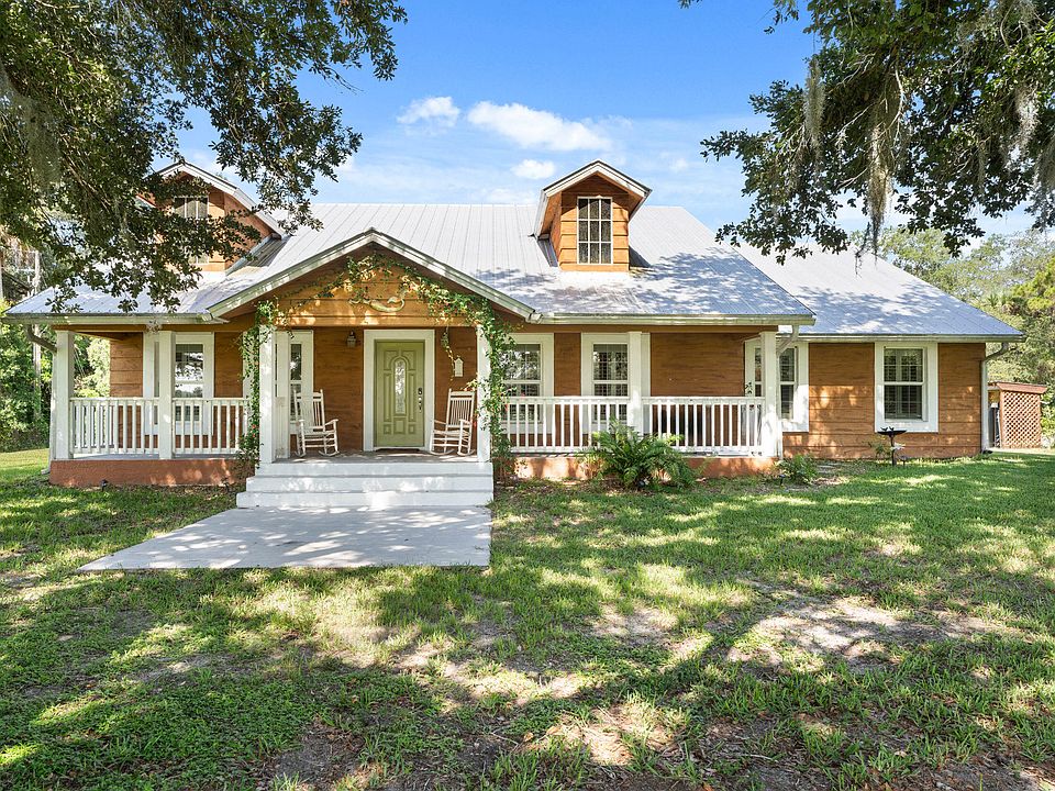 1st image of 3851 SE 132nd Avenue