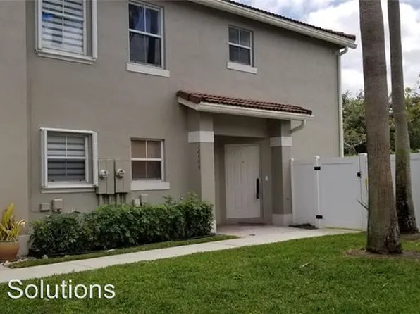 12664 SW 54th Ct, Hollywood, FL 33027