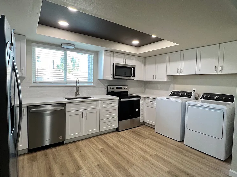 1078 W Flint St #A — Photo 1