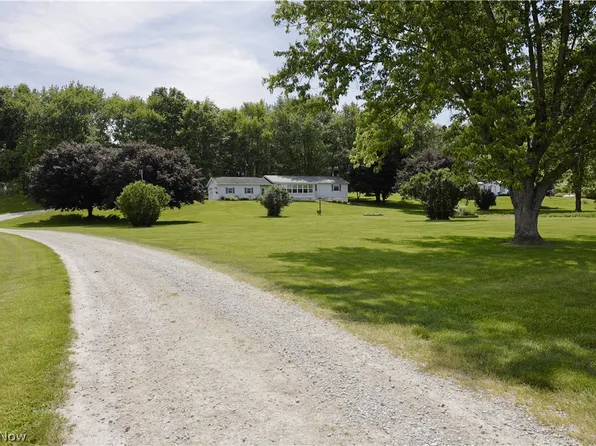 39925 County Road 41, Warsaw, OH 43844
