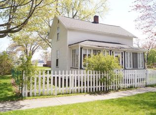 1105 Mills Ave, Muskegon, MI 49445