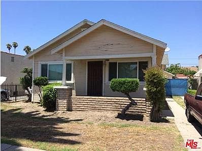 1st image of 1615 W 65th Pl