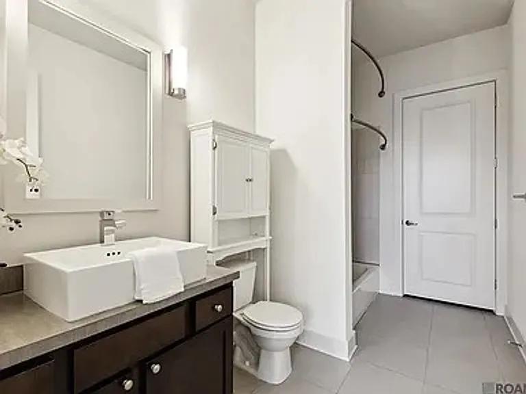 333 E Boyd Dr #16 — Photo 6