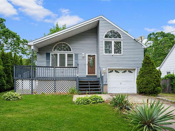 4th image of 85 Argyle Dr