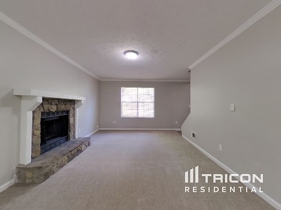 3rd image of 6247 Creekford Dr