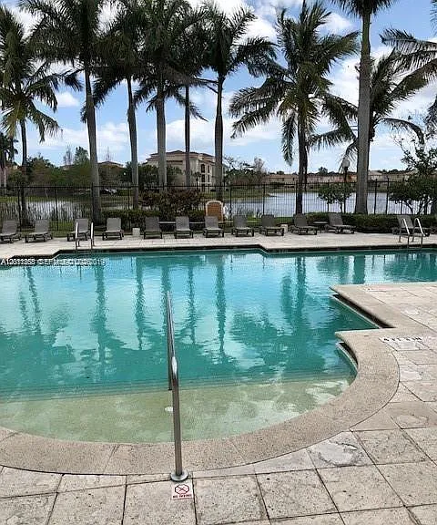 4271 San Marino Blvd #107 — Photo 5