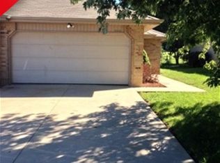 3334 S Leawood Ave APT B, Springfield, MO 65807