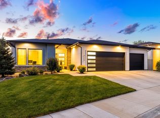 4170 E Copper Point Dr, Meridian, ID 83642