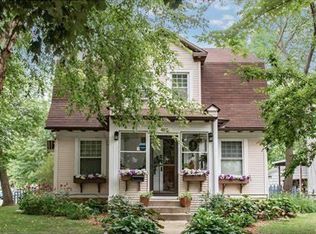 425 Wheeler St N, Saint Paul, MN 55104