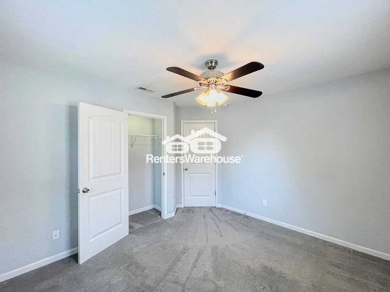Gorgeous 2-Story Home! — Photo 1