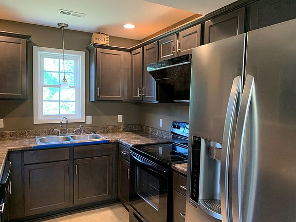 3rd image of 206 Bonterra Pl