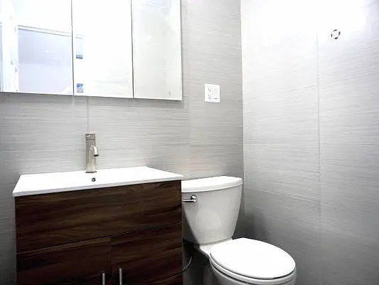 Rented by Premier Metro Realty Corp | media 9