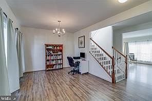 3rd image of 134 Heartleaf Ln