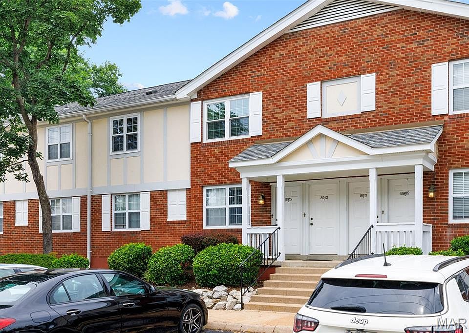 1st image of 8913 N Swan Cir