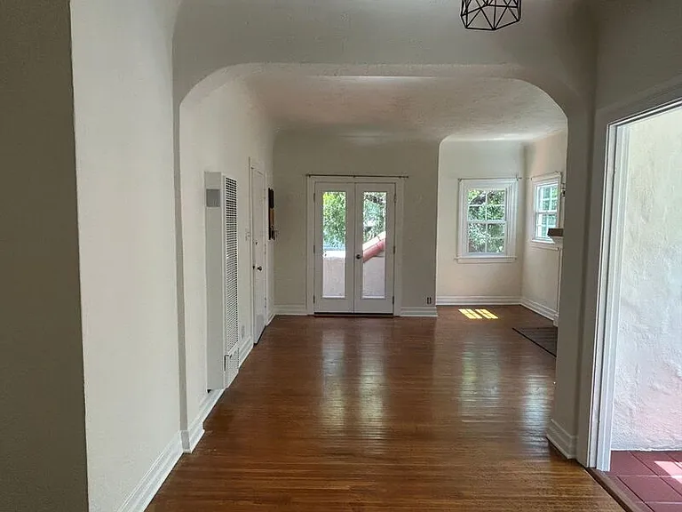 6200 Orange St — Photo 6