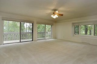 5th image of 1002 Cohasset Ln