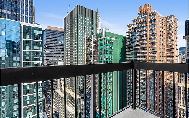 Rented by Compass | media 11