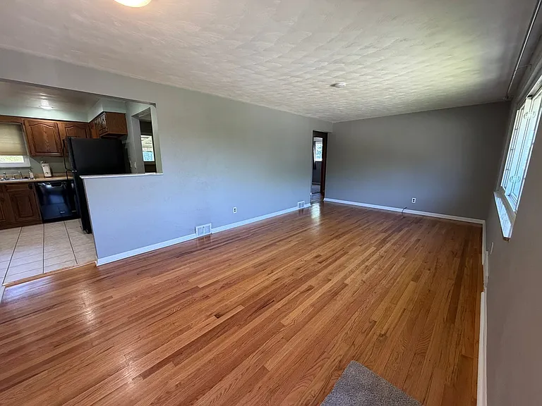 5375 Overland Trl — Photo 9