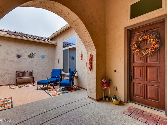 4th image of 3019 E Wildhorse Dr