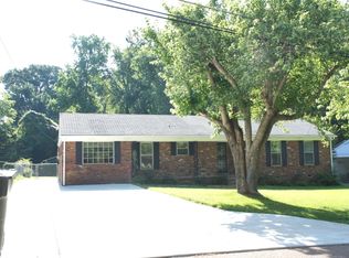 2830 Elmore Park Rd, Bartlett, TN 38134