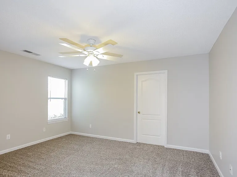 6399 Sandbourne W — Photo 11