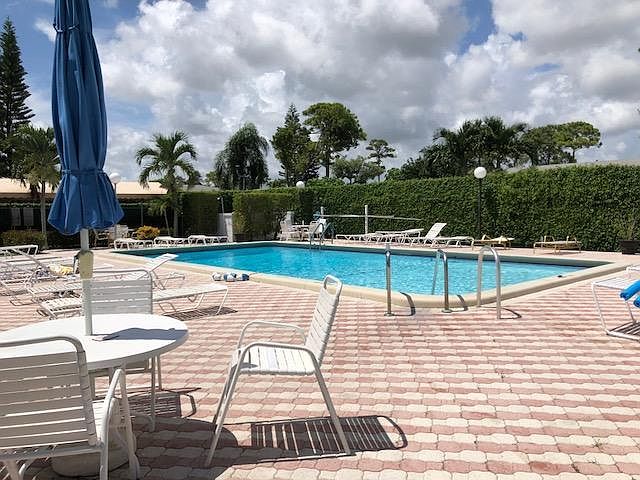 1st image of 2401 Del Aire Blvd APT 202