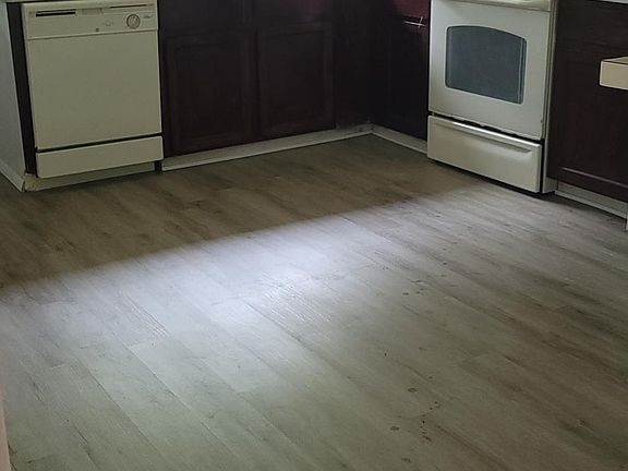 5th image of 1855 Clay St