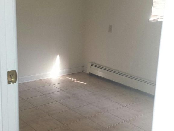 5th image of 4510 Washington Square Dr