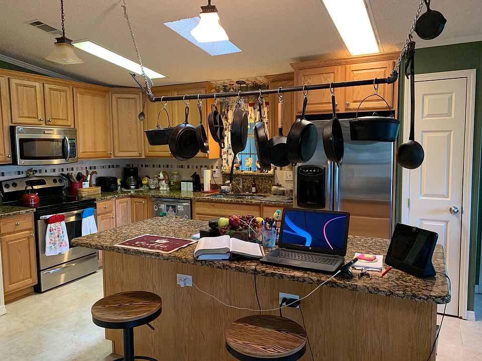 1st image of 10119 Shadow Oaks Cir