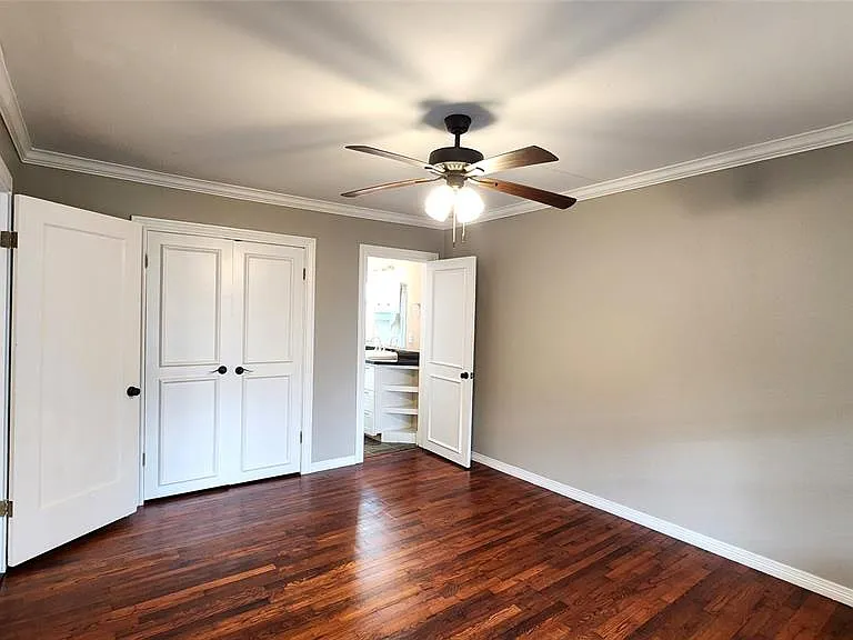 1608B Crockett St — Photo 7