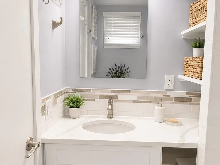 62 Stein Ave — Photo 1